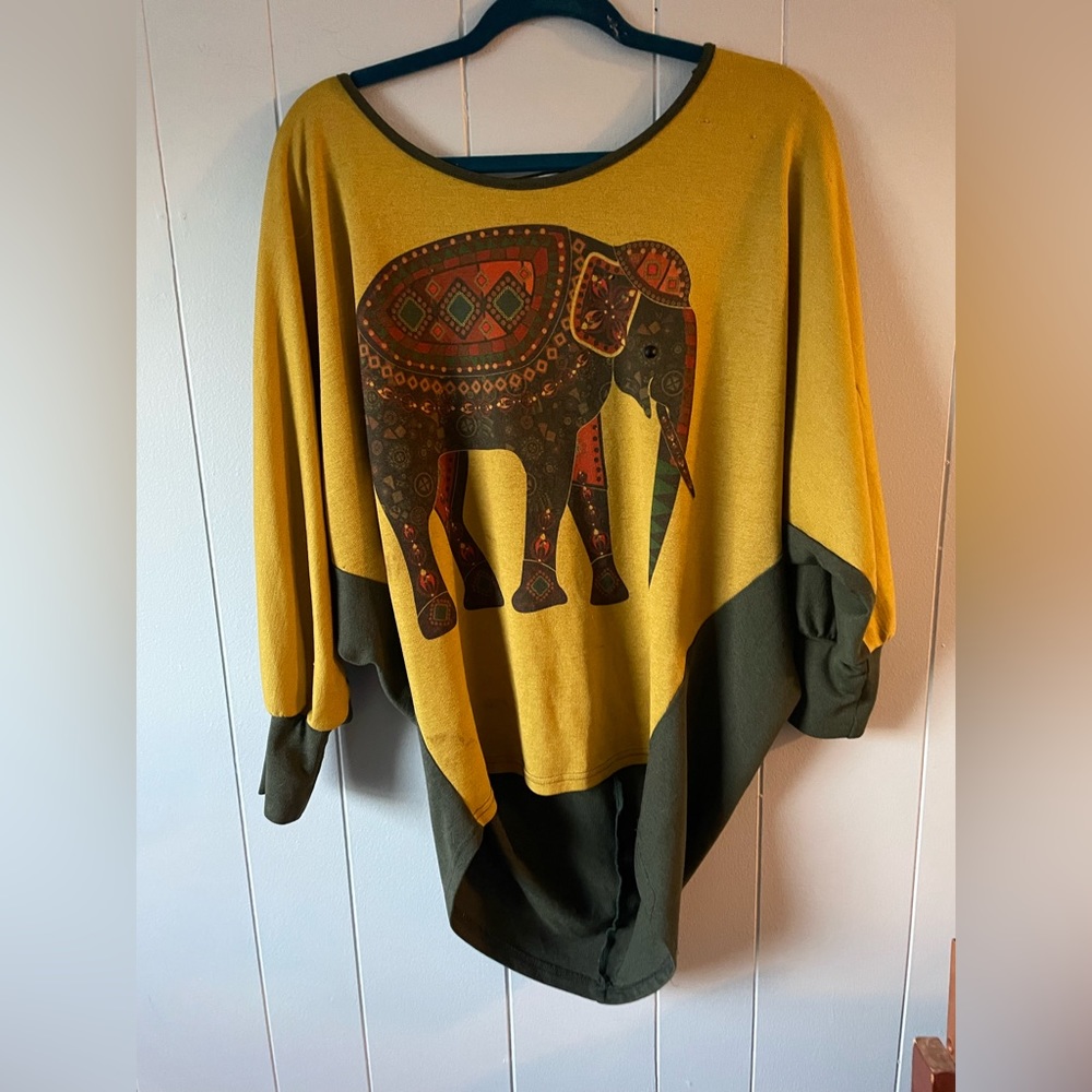 Kessley Elephant top